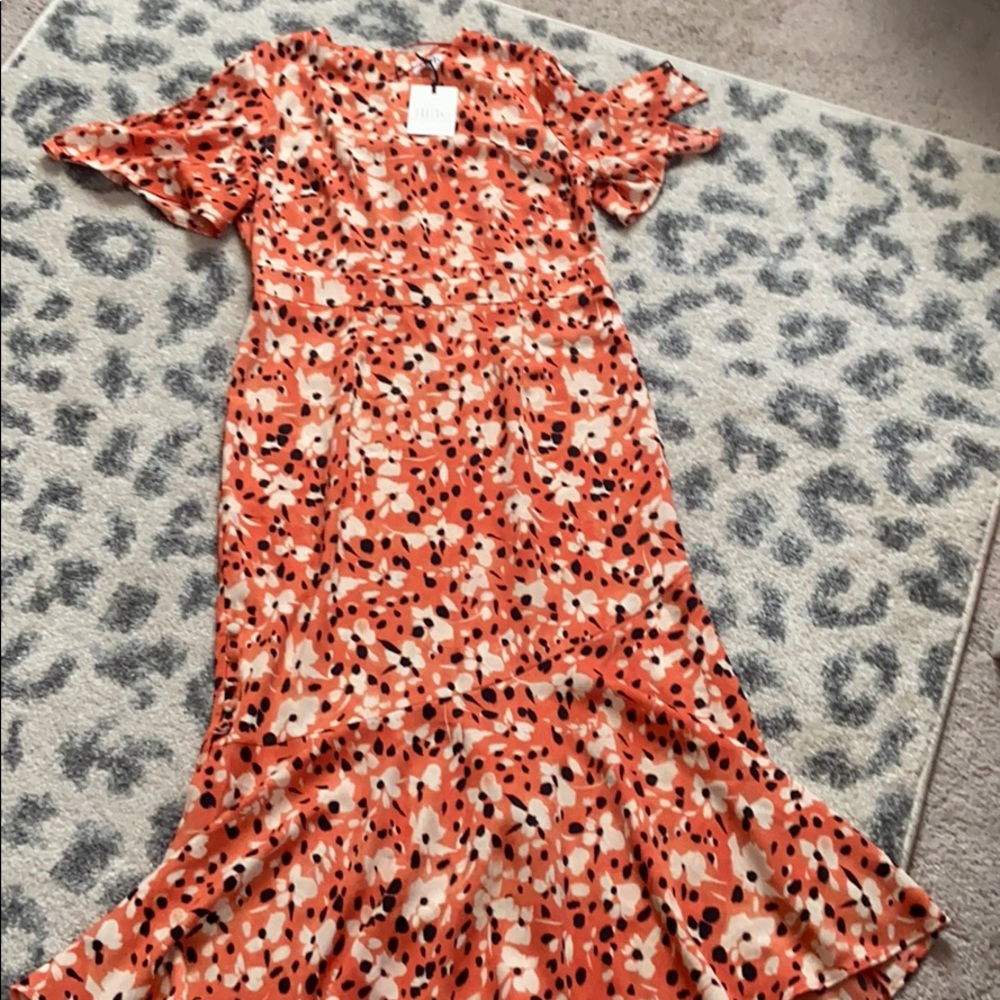Lovely floral print dress! NWT